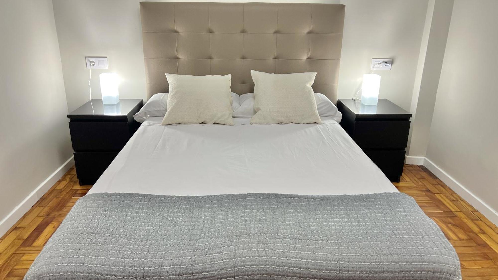 Appartement Vetusta Nest à Oviede Extérieur photo